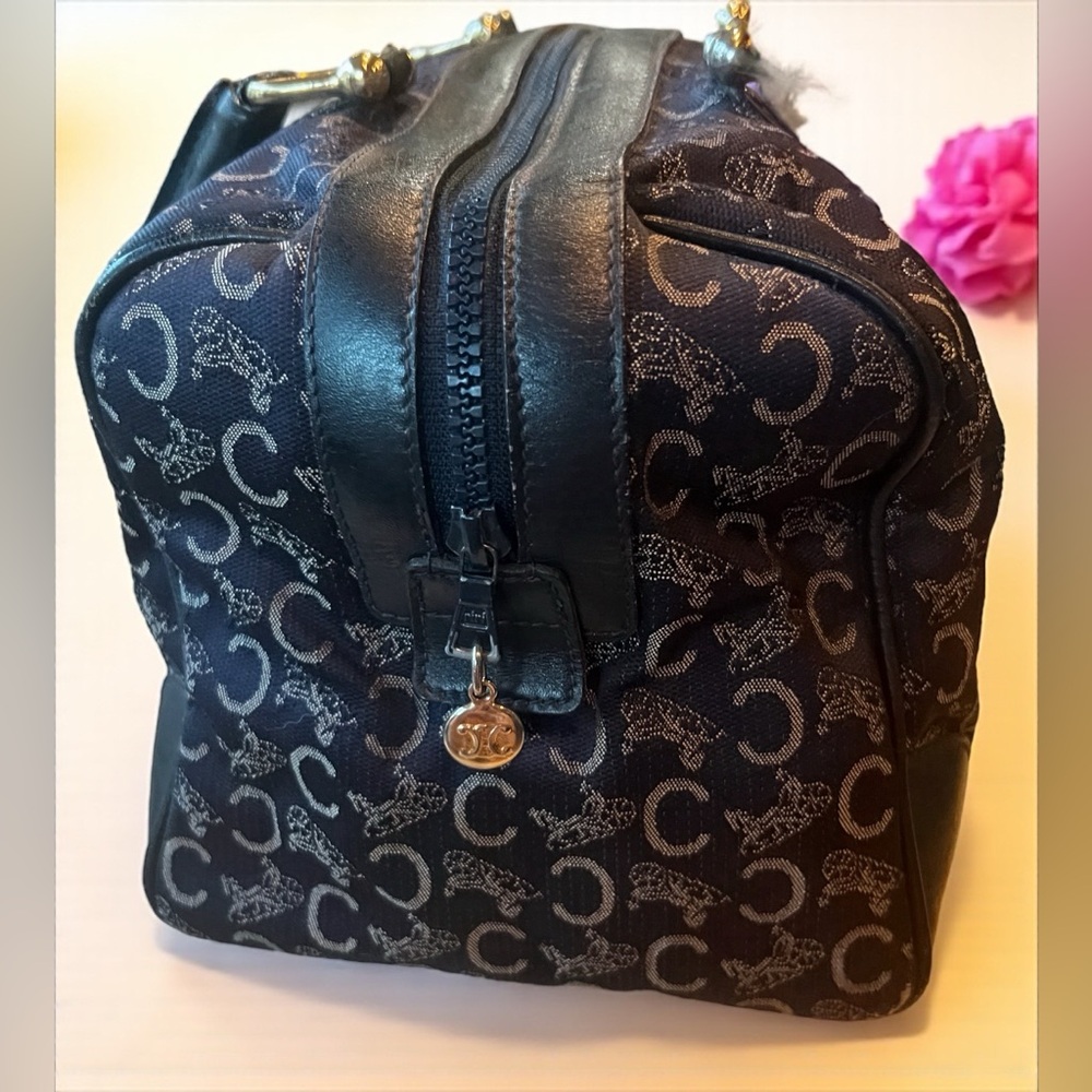 CELINE Horse Carriage C
Macadam Canvas Large Hand Bag in Navy Blue - Picture 9 of 16
